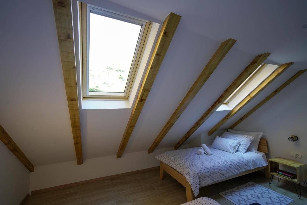 Apartment Ispod ure Sinj Zewnętrze zdjęcie